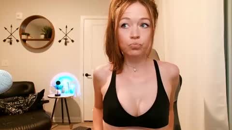 Anabelleleigh online show from July 23, 2026, 1:58 am