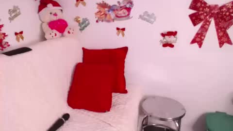 Snapshot of anabellered chatting on December 9, 2024, 11:04 am Ana online show from December 9, 2024, 11:04 am