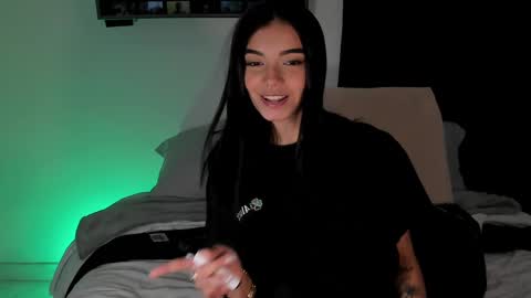 ANABEL WOLF  online show from February 21, 2025, 6:37 pm