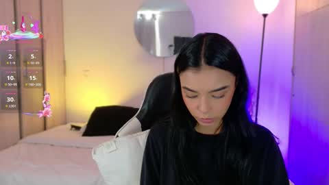 ANABEL WOLF  online show from October 13, 2025, 5:02 pm