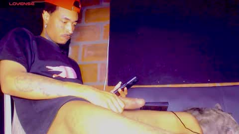 Snapshot of anaconda_94 chatting on January 8, 2026, 6:32 pm anaconda_94 online show from January 8, 2026, 6:32 pm