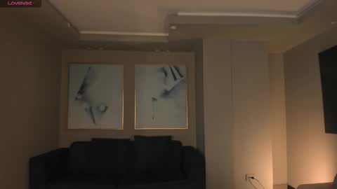 Ana  online show from September 22, 2025, 12:18 pm