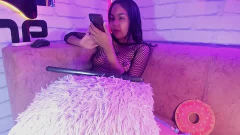 Anna online show from February 1, 2025, 1:34 am