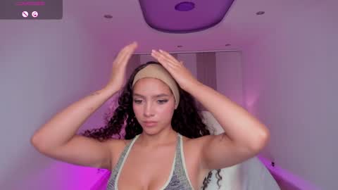 Anahi Curlie online show from February 4, 2025, 6:46 am