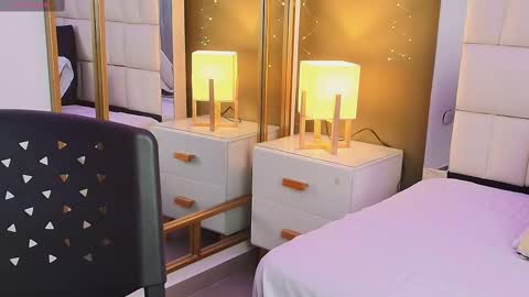 Anahi  online show from September 22, 2025, 7:49 pm