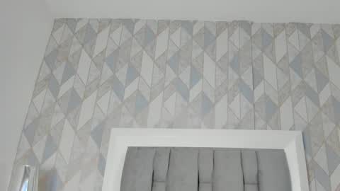   online show from January 7, 2026, 11:23 am