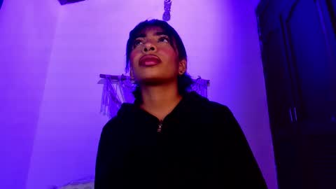 anais_tgn online show from October 16, 2025, 11:11 am