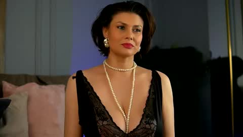 Anais online show from February 18, 2025, 5:31 am