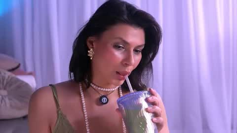 Anais online show from February 19, 2026, 4:52 am