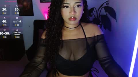      help me to get 100 thumps up  online show from December 18, 2025, 11:55 pm