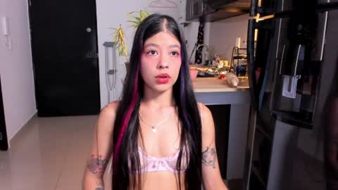 Snapshot of analia_collins chatting on June 25, 2026, 1:27 am Ana online show from June 25, 2026, 1:27 am