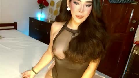 Snapshot of analordgoddessxx chatting on April 24, 2026, 12:13 am Thena online show from April 24, 2026, 12:13 am