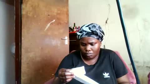 analslut1987 online show from November 11, 2025, 9:20 am