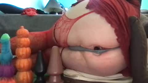 Snapshot of analzilla chatting on October 26, 2025, 4:24 pm Mandy online show from October 26, 2025, 4:24 pm