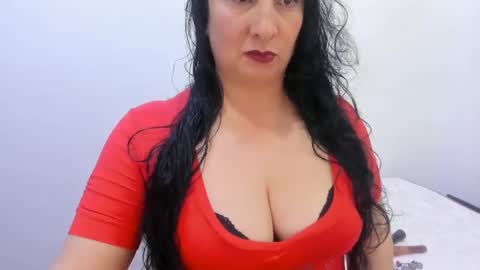 anamaria288 online show from December 26, 2024, 12:03 am