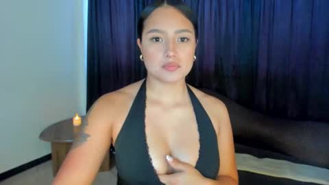 Snapshot of anamarieh chatting on November 12, 2025, 6:19 pm Ann online show from November 12, 2025, 6:19 pm