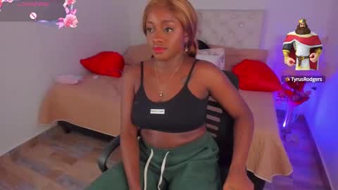 A N A  my connection hours are from 600 pm to 12 pm Colombian time online show from February 5, 2025, 1:15 am