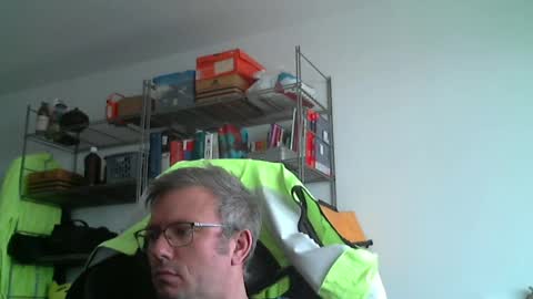 Andi online show from May 4, 2026, 10:11 am