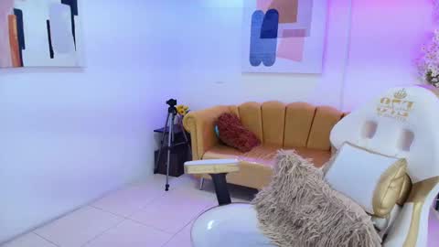 Snapshot of anastasiia_rouse chatting on October 19, 2025, 6:58 am Anastasia online show from October 19, 2025, 6:58 am