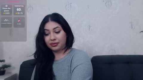 Snapshot of anaysdivine chatting on October 10, 2025, 3:27 am Anays online show from October 10, 2025, 3:27 am