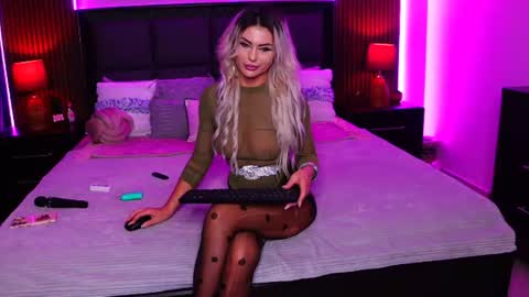 Snapshot of anaysobsessionxo chatting on June 12, 2026, 1:26 am anaysobsessionxo online show from June 12, 2026, 1:26 am