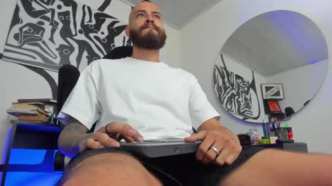 Andrs   -                   online show from June 7, 2026, 12:04 am