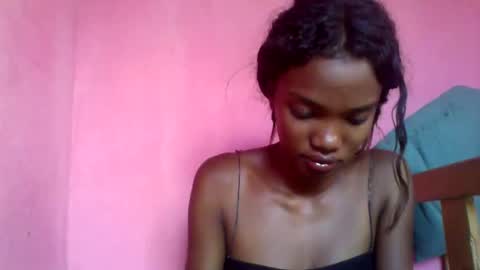 andohh237973 online show from February 13, 2026, 9:16 am