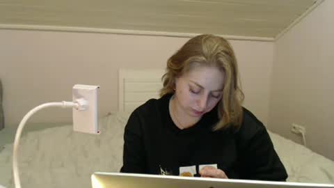 Andorphin online show from January 15, 2025, 6:19 pm