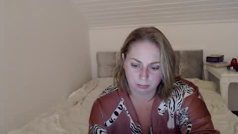 Andorphin online show from October 31, 2025, 8:10 pm