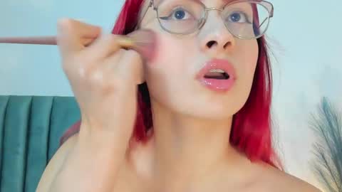 Andra Cyrus online show from March 3, 2025, 11:33 am