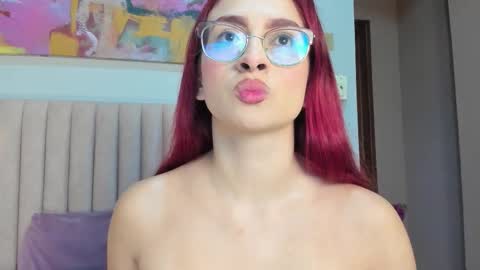 Andra Cyrus online show from October 17, 2025, 11:35 am