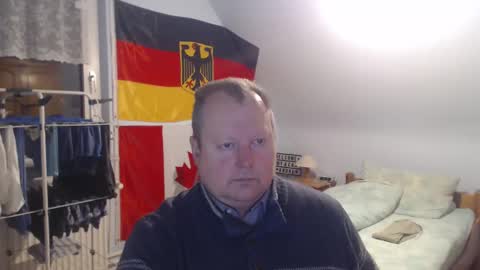 Snapshot of andre124231 chatting on January 2, 2025, 5:18 pm Andre online show from January 2, 2025, 5:18 pm