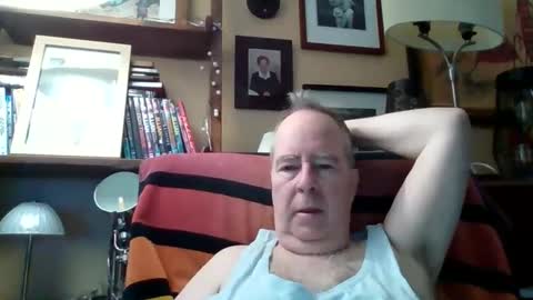 andre6045 online show from April 12, 2026, 1:27 pm