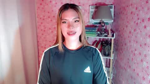 andrea06121998 online show from January 9, 2026, 5:21 am