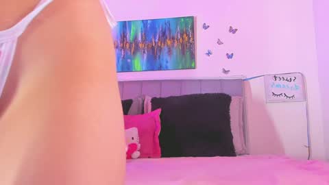 Andrea  online show from December 23, 2024, 2:50 pm