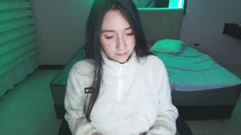 Andrea Ramos online show from February 27, 2025, 3:25 am