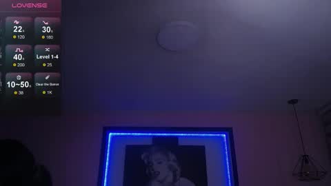 Andrea Ramos online show from October 6, 2025, 6:38 pm