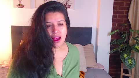 ANDREA  online show from March 28, 2026, 1:54 pm