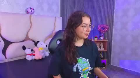 Snapshot of andrea_tay1 chatting on July 29, 2026, 7:23 pm andrea_tay1 online show from July 29, 2026, 7:23 pm