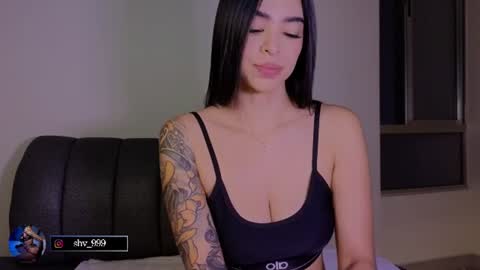 Snapshot of andrea_torres_ chatting on July 14, 2026, 3:44 am online show from July 14, 2026, 3:44 am