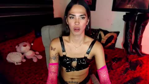 Andrea And Chloe Asians Girls online show from January 2, 2025, 8:49 am