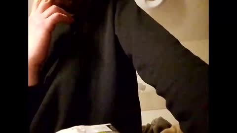 andreai1988 online show from March 25, 2026, 4:51 am