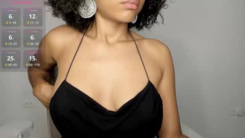 Andrea  online show from October 25, 2025, 12:23 pm