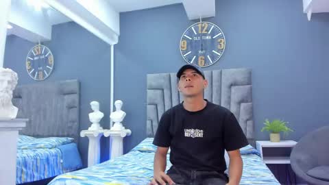 Snapshot of andreas_black chatting on May 12, 2026, 3:47 am Andreas Black online show from May 12, 2026, 3:47 am