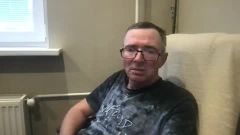 andreass60 online show from November 3, 2025, 12:06 pm