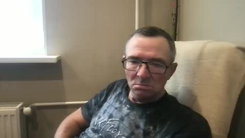 andreass60 online show from November 5, 2025, 7:30 am