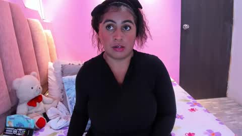 A n d r  e a S w e e t  online show from November 5, 2025, 8:09 pm