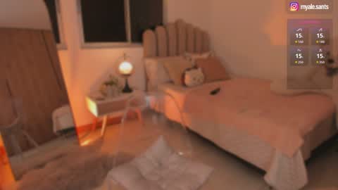 Snapshot of andreathomson chatting on April 6, 2026, 11:49 pm Please call me Andrea online show from April 6, 2026, 11:49 pm
