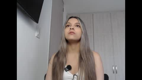Snapshot of andreau_19 chatting on July 26, 2026, 2:13 pm andreau 19 online show from July 26, 2026, 2:13 pm