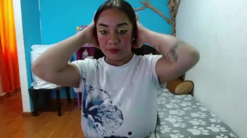 Snapshot of andrebigboobs chatting on May 1, 2026, 6:45 pm Andre online show from May 1, 2026, 6:45 pm